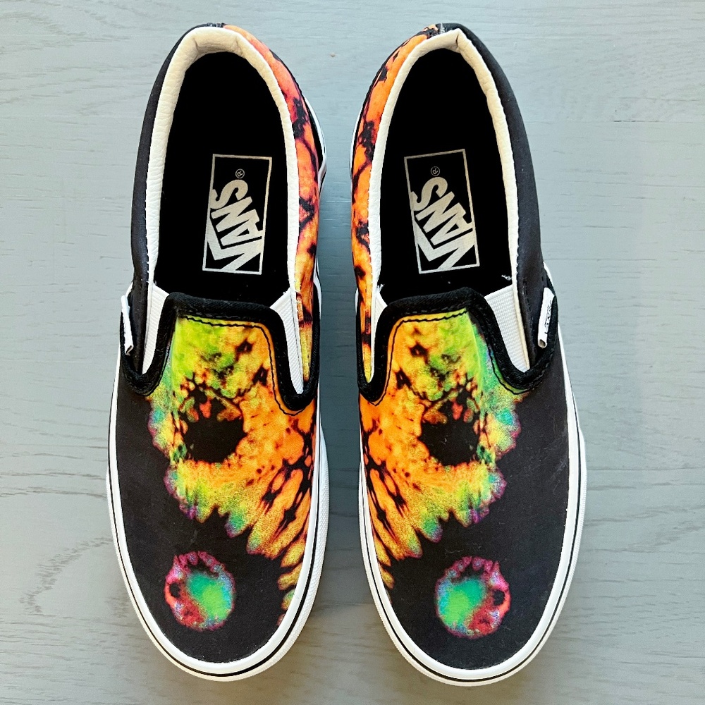 VANS platform slip on shoe youth size 4